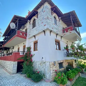 Διαμέρισμα Aloni, Άφυτος